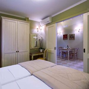 Studio de Luxe